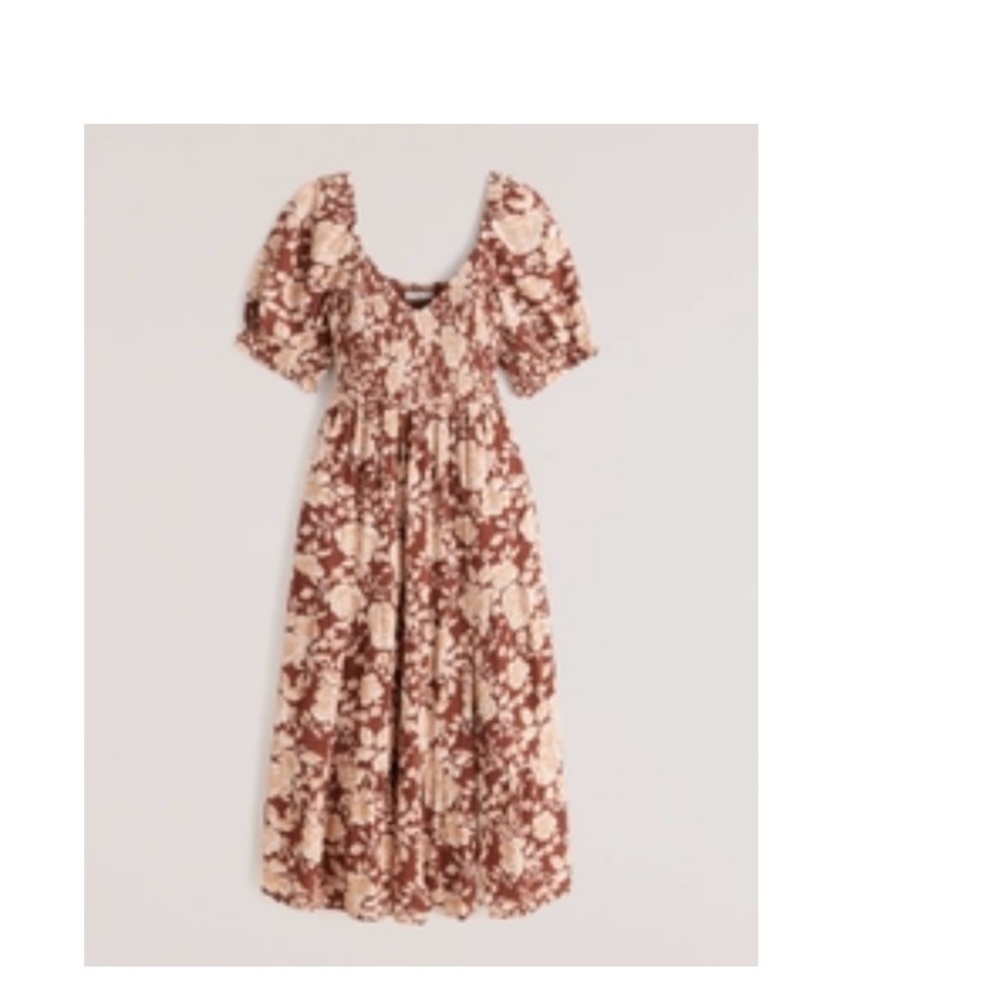 ABERCROMBIE AND FITCH
Short-sleeve Smocked Midi Dress